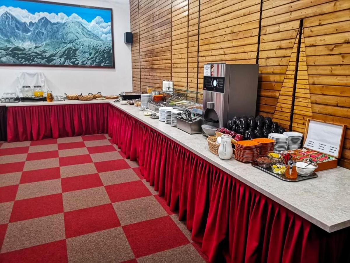 Hotel Sasanka Татранска Ломница Экстерьер фото