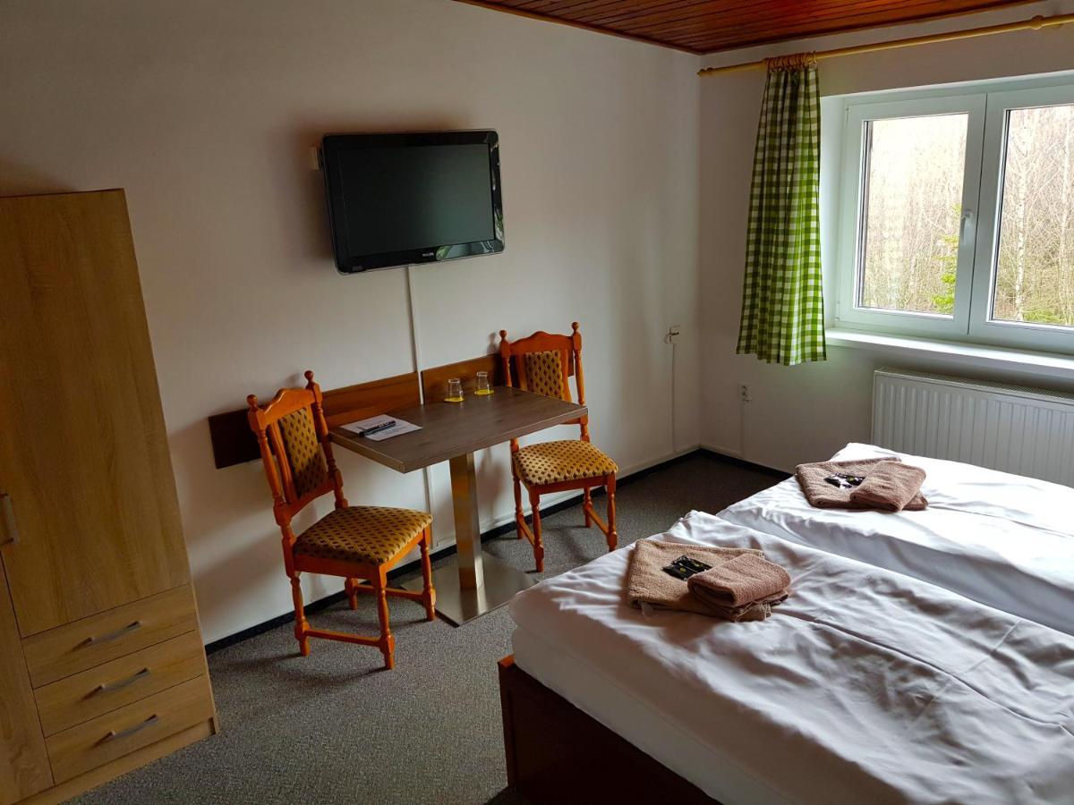 Hotel Sasanka Татранска Ломница Экстерьер фото
