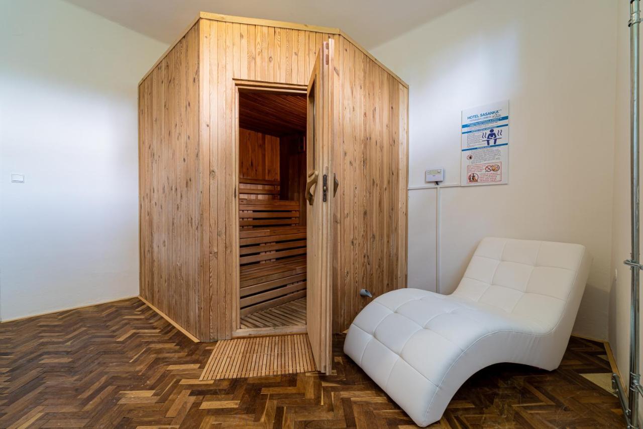 Hotel Sasanka Татранска Ломница Экстерьер фото